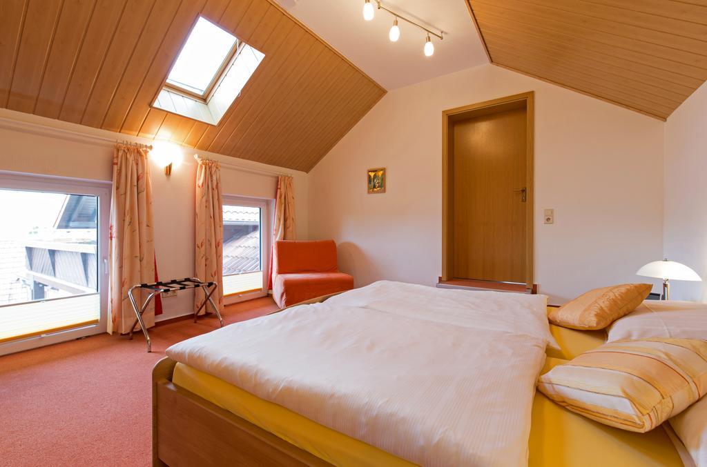Birnbaumhof - Hotel Pension und Ferienwohnungen Schwedelbach Exterior foto